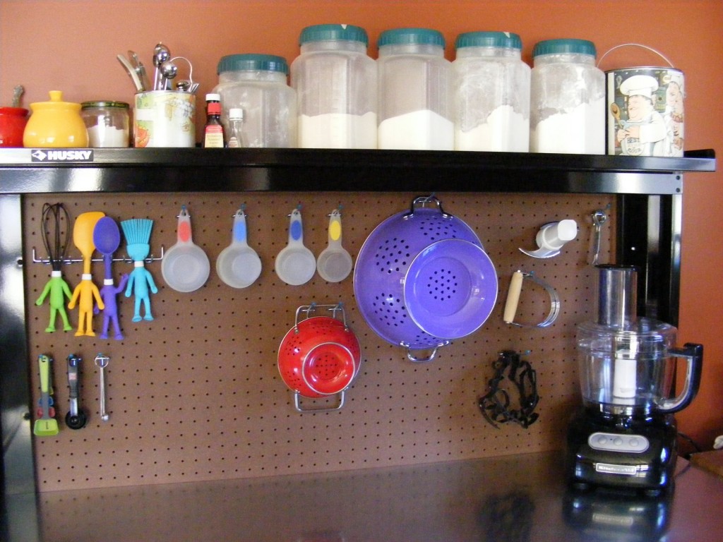 garage-like-kitchen-storage garage-like-kitchen-storage