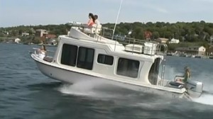 adventure-craft-ac2800-mini-yacht-cabinyacht-small-house-boat-01 Adventure Craft AC2800 Mini Yacht CABINYACHT Small House Boat