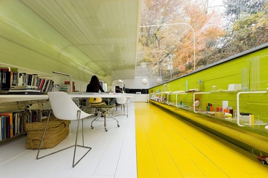 awesome-office-in-the-woods-04-iwan-baan Nature office inside