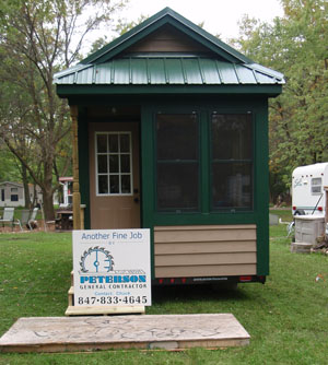 front-of-tiny-house