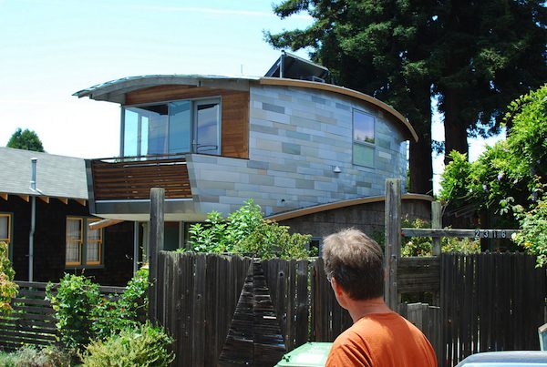 karl-wanaselja-and-cate-legers-small-house-green-from-car-parts-in-berkeley 1140 Square Foot Small House Made from Reclaimed Car Parts in Berkeley California