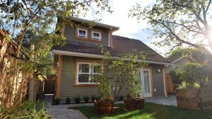 laneway-housing-smallworks-small-house-designs-edwardian-1 The Edwardian by Smallworks and Laneway Housing - 500 Square Foot Small House