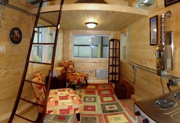 Tiny Houses on Steroids: Maximum Extreme Living Solutions