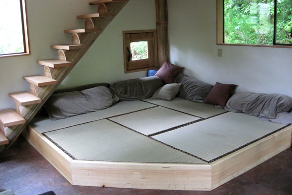 simple-japanese-inspired-tiny-house-zen-cabin-in-the-woods-02 Simple, Japanese Inspired Tiny House / Zen Cabin in the Woods