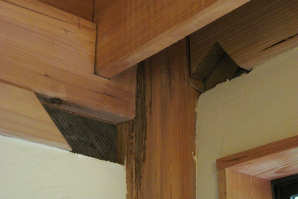 simple-japanese-inspired-tiny-house-zen-cabin-in-the-woods-09 Simple, Japanese Inspired Tiny House / Zen Cabin in the Woods