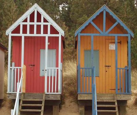 small-beach-huts-2 small-beach-huts-2