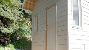 tiny-house-on-a-trailer-in-west-vancouver-bc-canada-for-sale-02 Tiny House on a Trailer less than 100 SF