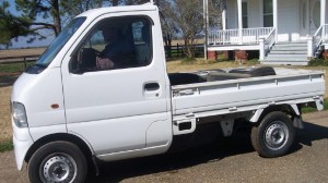 tiny-trucks-01 tiny-trucks-01