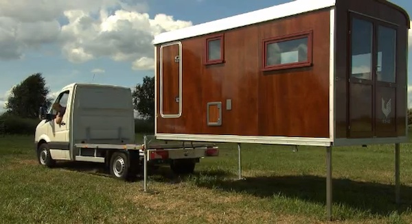 tonke-fieldsleeper-explorer-detachable-motorhomes-01 tonke fieldsleeper explorer detachable motorhomes 01 A Motorhome You Can Easily Detach From: Meet the Fieldsleeper
