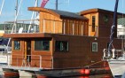 urban-house-boat urban-house-boat