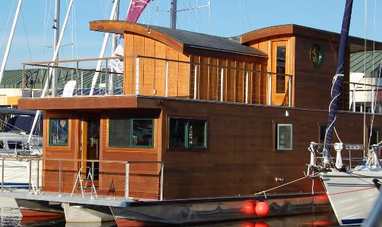 urban-house-boat
