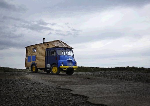 wooden-house-truck-1954-army-firetruck-05 wooden house truck 1954 army firetruck 05 Tiny House Built on a 1954 Goddess Firetruck: Self Sufficient Wooden House Truck